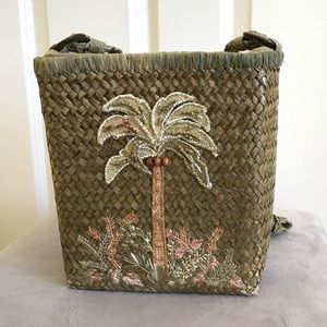 Green embroidered beaded straw purse/shoulder bag